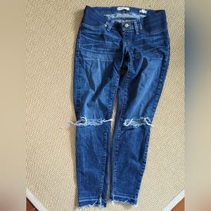 Madewell maternity/ pregnancy jeans
